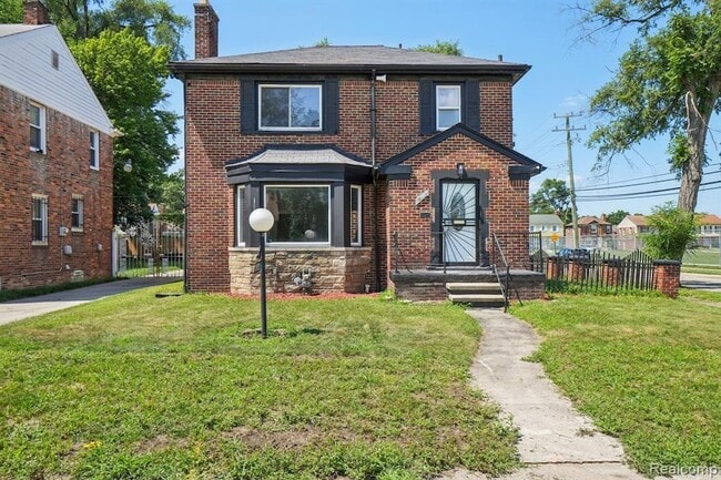 19211 Birwood St in Detroit, MI - Building Photo - Building Photo
