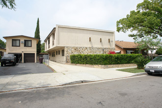 337 W Acacia Ave in Glendale, CA - Building Photo - Building Photo