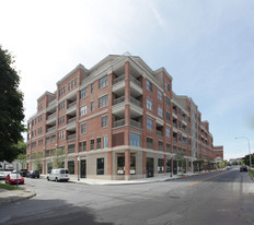 38 High Rock Ave in Saratoga Springs, NY - Building Photo