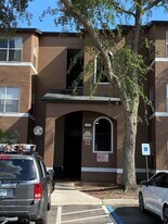 4560 Commander Dr in Orlando, FL - Building Photo