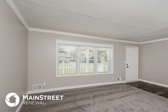 4609 Glenna Way in Louisville, KY - Foto de edificio - Building Photo