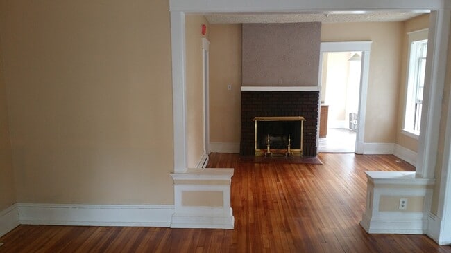 315 McClellan St in Schenectady, NY - Building Photo - Building Photo