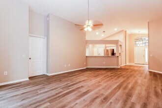 29611 Birds Eye Dr in Zephyrhills, FL - Building Photo - Building Photo