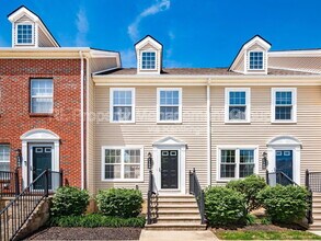 6466 Ash Rock Cir in Westerville, OH - Building Photo - Building Photo