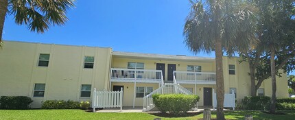 Marina Vista in Daytona Beach, FL - Building Photo - Building Photo