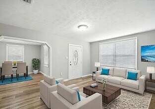 5239 Cruz Rd in Jacksonville, FL - Building Photo - Building Photo