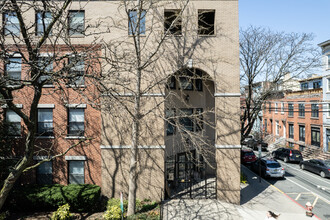 151-161 2nd St in Hoboken, NJ - Building Photo - Building Photo