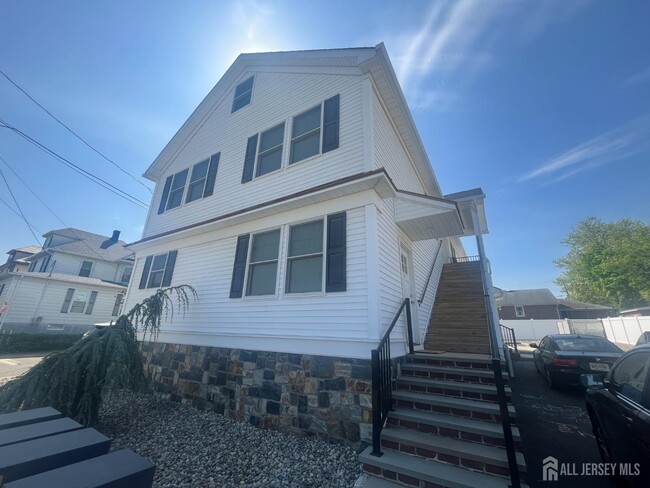 property at 16 E Kupsch St