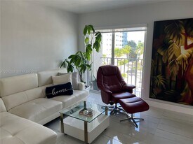 6545 Indian Creek Dr in Miami Beach, FL - Building Photo