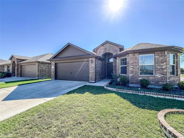 6361 Porthole Ln in Fort Worth, TX - Building Photo