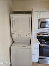 1330 E Highland Ave in Phoenix, AZ - Building Photo - Building Photo