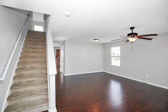 10923 Thousand Oaks Dr in Huntersville, NC - Building Photo - Building Photo