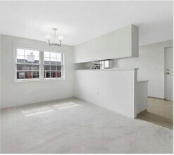 200 Bedford Rd in Woburn, MA - Building Photo - Building Photo