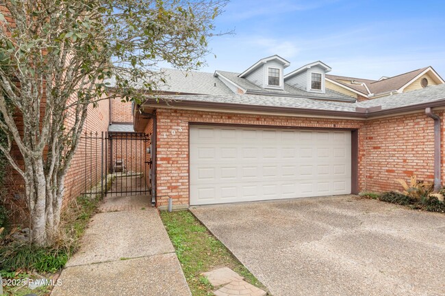 103 Ambiance Cir in Lafayette, LA - Building Photo - Building Photo