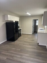 816 Efird St in Winston-Salem, NC - Building Photo - Building Photo