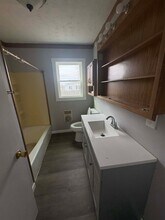 12324 Old Bowling Green Rd in Smiths Grove, KY - Building Photo - Building Photo