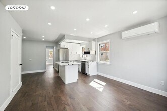 224 W 252nd St in Bronx, NY - Foto de edificio - Building Photo