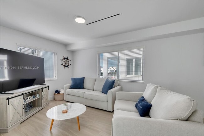 property at 94825 Overseas Hwy