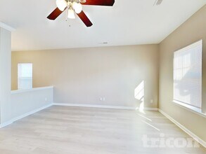 162 Fesperman Cir in Troutman, NC - Foto de edificio - Building Photo