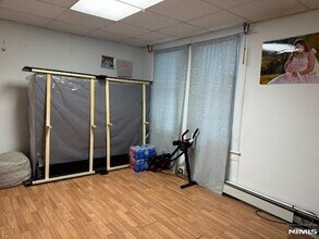 132 S 1st St in Bergenfield, NJ - Building Photo - Building Photo