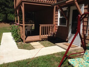 9 Park Rd, Unit 1A in Colchester, CT - Building Photo - Building Photo