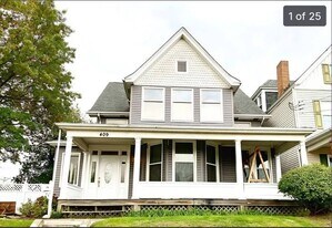 409 N 5th St, Unit Apt A in Clairton, PA - Building Photo