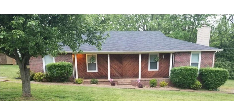 111 Cash Ln in Madison, TN - Building Photo
