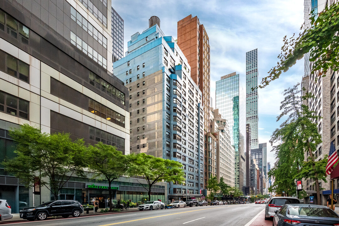 Carlton East in New York, NY - Foto de edificio