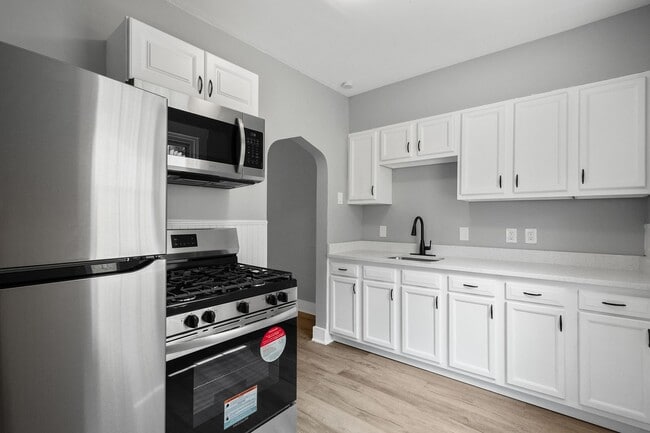 property at 1712 Amanda St