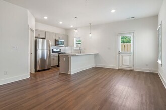 149 Huntley Dr in Pelham, AL - Building Photo - Building Photo