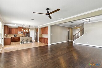 319 Hunters Hill Dr in San Marcos, TX - Building Photo - Building Photo