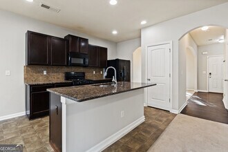 5884 Little River Rd in Atlanta, GA - Building Photo - Building Photo