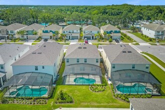 311 Marcello Blvd in Kissimmee, FL - Foto de edificio - Building Photo