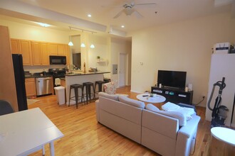 105 11th St in Hoboken, NJ - Building Photo - Building Photo
