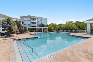 ARIUM Bristol Bay in Bradenton, FL - Building Photo