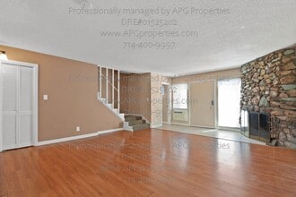 315 N Acacia Ave in Fullerton, CA - Building Photo - Building Photo