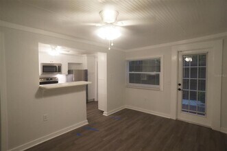 807 1/2 S Fremont Ave in Tampa, FL - Building Photo - Building Photo