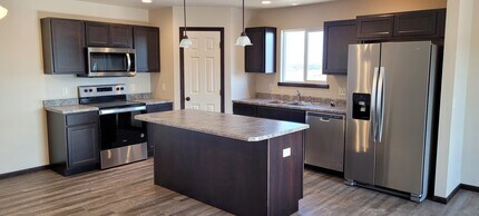 628 Abraham Ct in Rapid City, SD - Building Photo - Building Photo