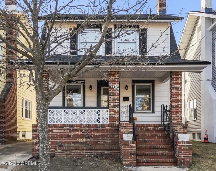 1105 Langford St in Asbury Park, NJ - Building Photo