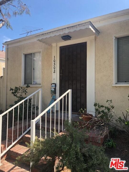 property at 10502 Ayres Ave