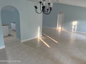 1815 Dragon Rd SE in Palm Bay, FL - Building Photo - Building Photo