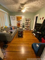 44 Day St in Boston, MA - Building Photo