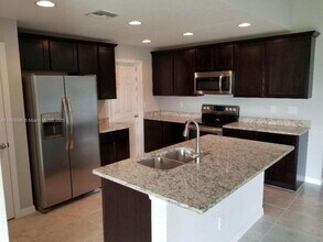 414 NW 23rd Terrace in Cape Coral, FL - Building Photo - Building Photo