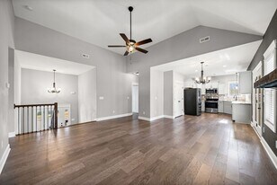 830 Snapdragon Ct in Clarksville, TN - Building Photo