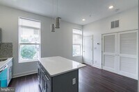 1635 W Girard Ave photo'