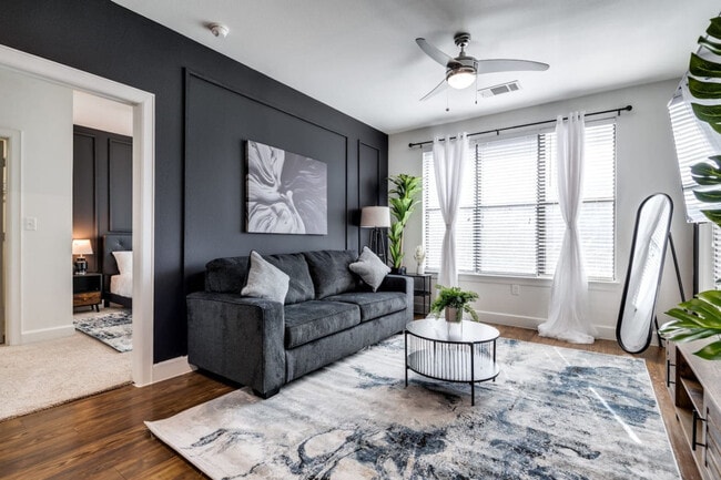 5250 Town and Country Blvd in Frisco, TX - Building Photo - Building Photo