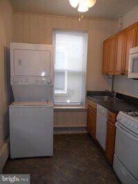 4265 Ridge Ave photo'