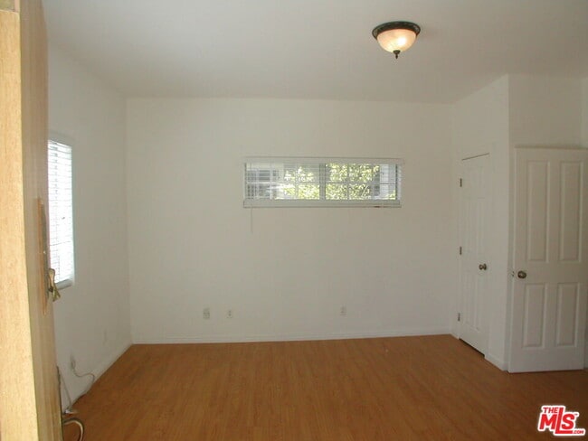 5822 Harold Way in Los Angeles, CA - Building Photo - Building Photo