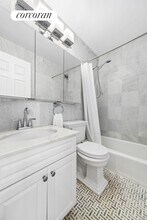 201 E 87th St in New York, NY - Building Photo - Building Photo