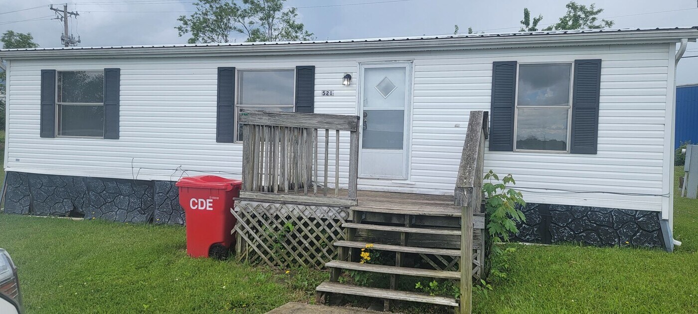 521 Edison Ct in Winchester, KY - Building Photo